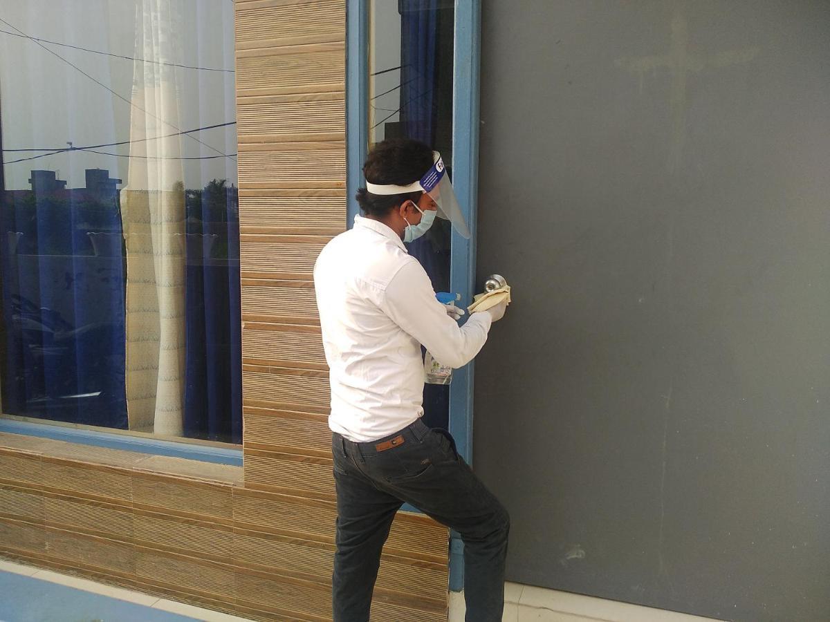 The Palm Tree -Family Stay Amritsar Exterior photo